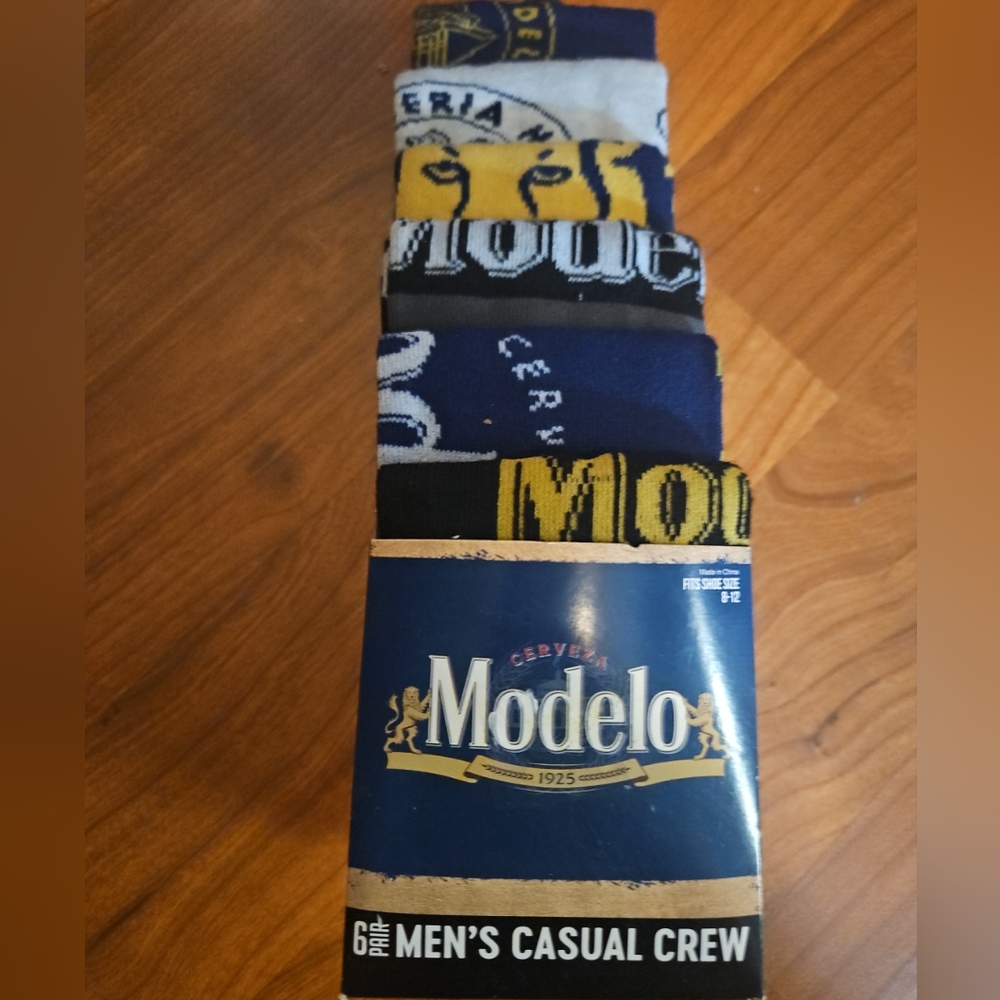 NWT Modelo Men's Casual Crew Socks Shoe Size 8- 12  6 pair